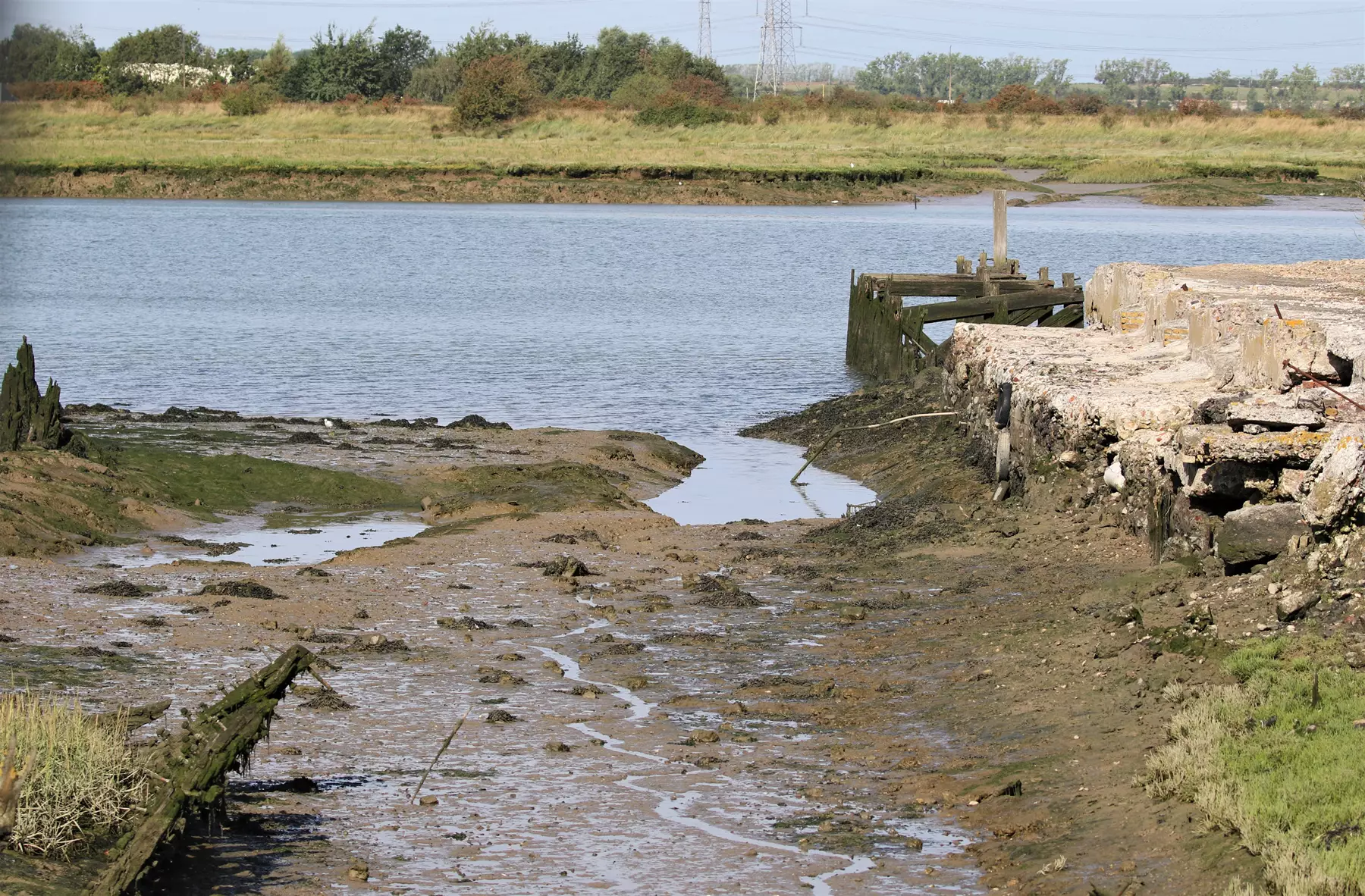 Abandoned Elmley Dock - Photo Richard Hanman
